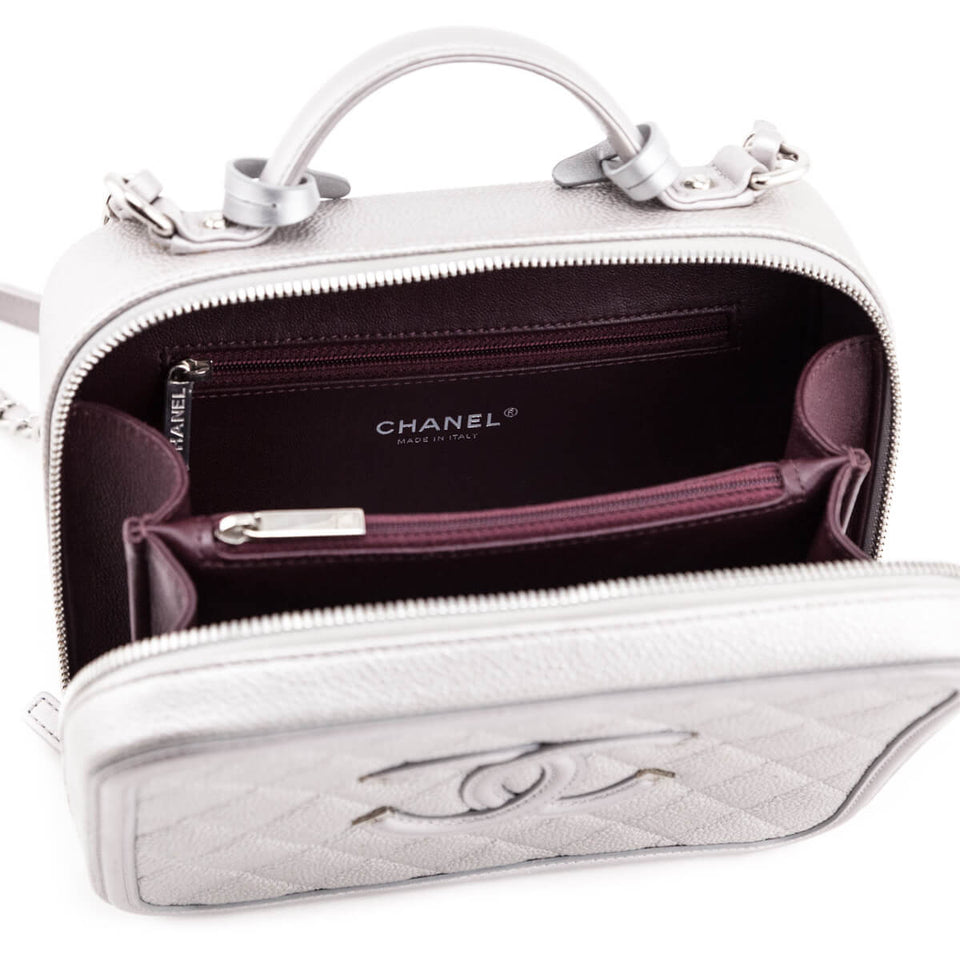 Chanel Metallic Silver Caviar Quilted Medium CC Filigree Vanity Case