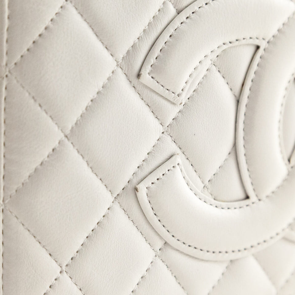 Chanel White Quilted Lambskin Vintage CC Tote Bag