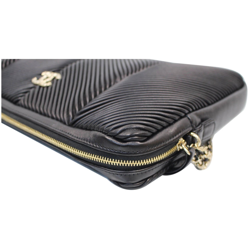 Chanel Large CC Zip Chain Lambskin Leather Wristlet Clutch Black - 20% OFF