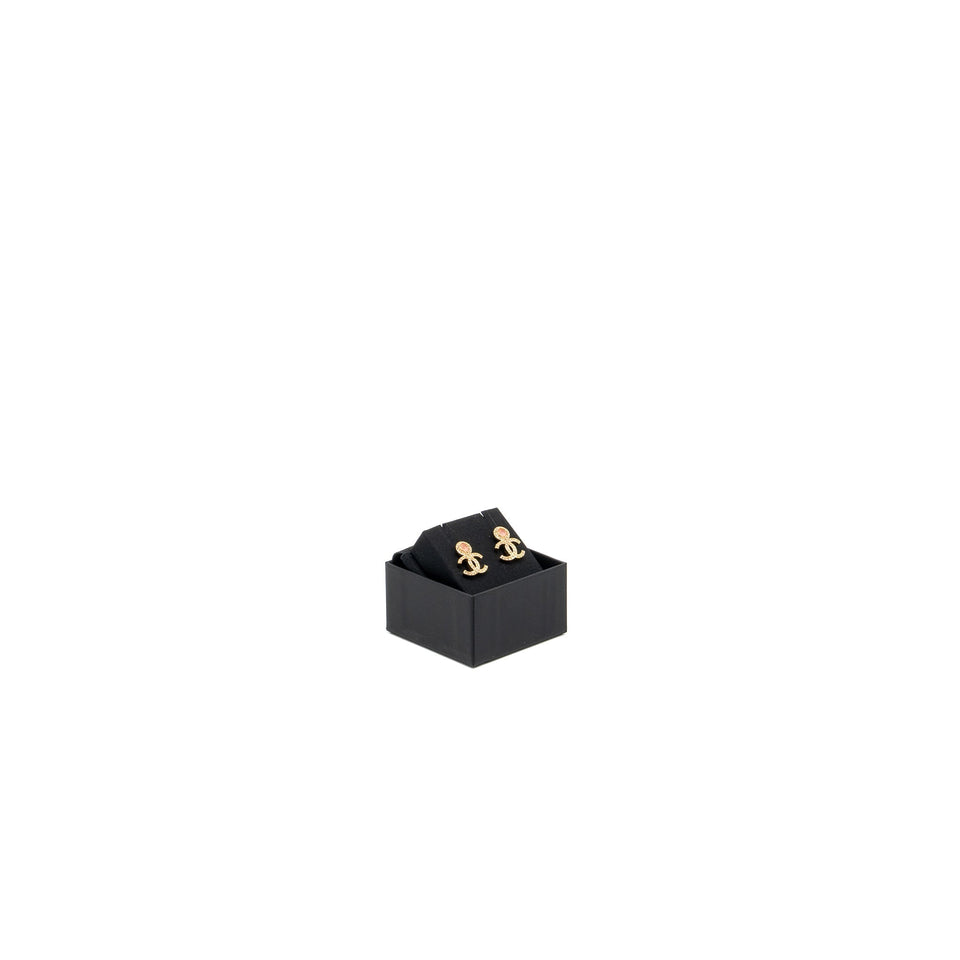 Chanel cc logo earrings with pink/crystal Gold tone