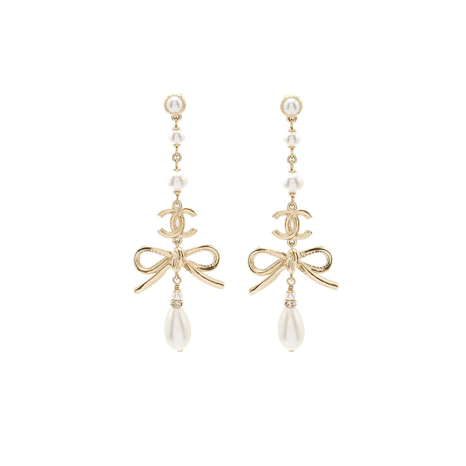 Chanel pearl / cc logo / bow tie drop earrings gold tone