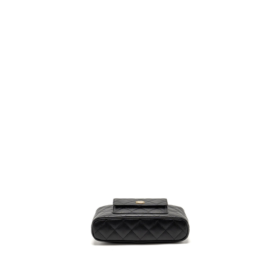 Chanel fold flap vanity clutch with chain caviar black