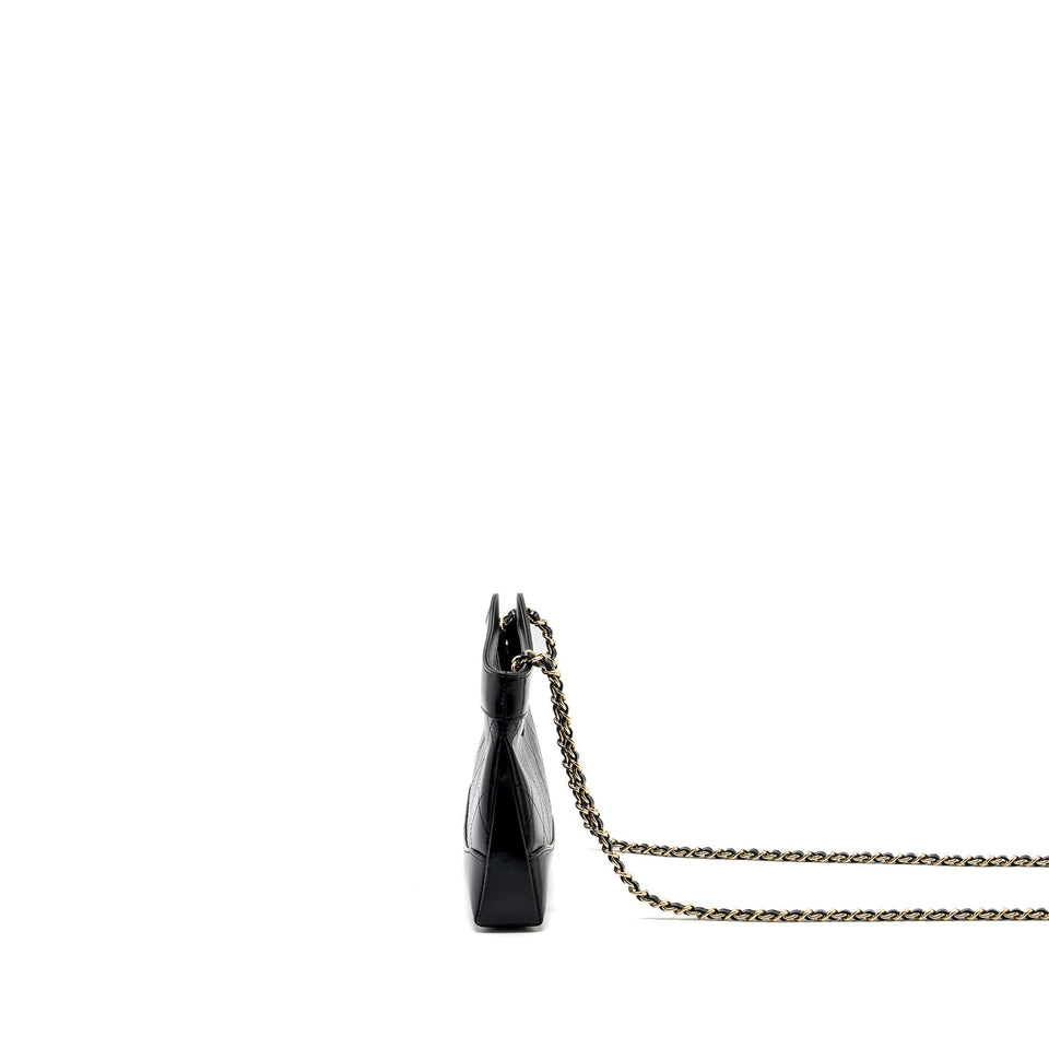 Chanel 24C mini 31 clutch with chain shiny calfskin black L (microchip)
