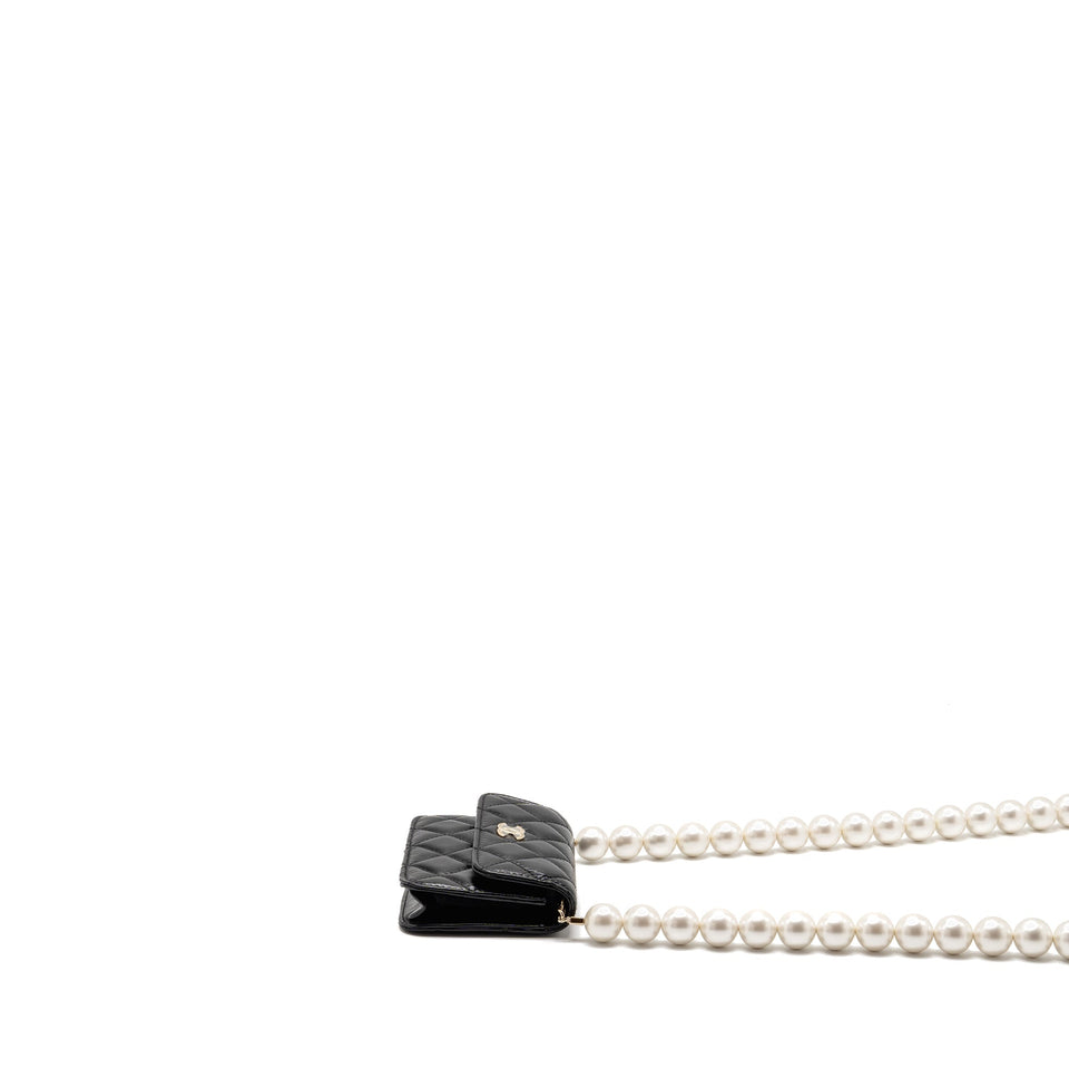 Chanel Maxi Pearl Clutch with Chain Lambskin Black