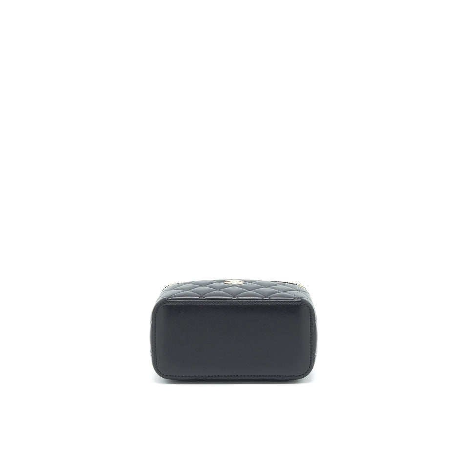 Chanel 21K top handle rectangular Vanity with chain Black L