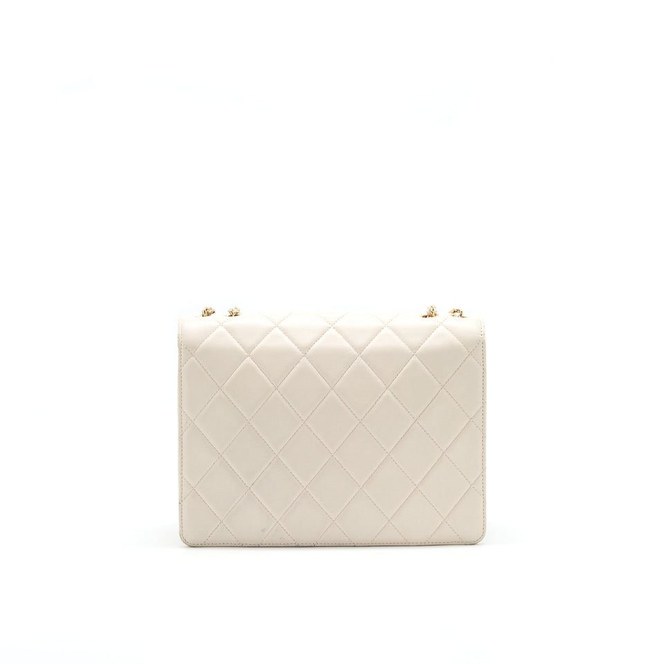Chanel CC Logo Flap Bag With Chain Quilted Lambskin Ivory White