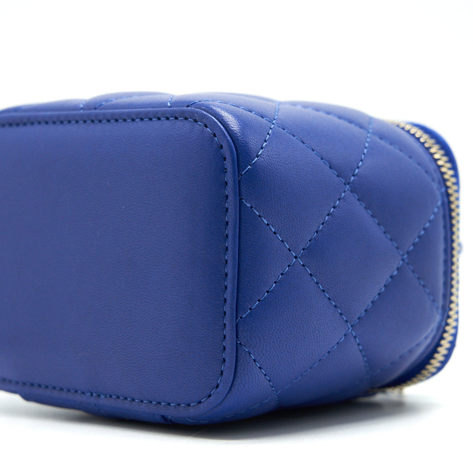 Chanel 21K mini Top handle Vanity with Chain Blue L