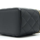 Chanel 21K top handle rectangular Vanity with chain Black L