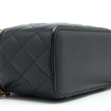 Chanel 21K top handle rectangular Vanity with chain Black L