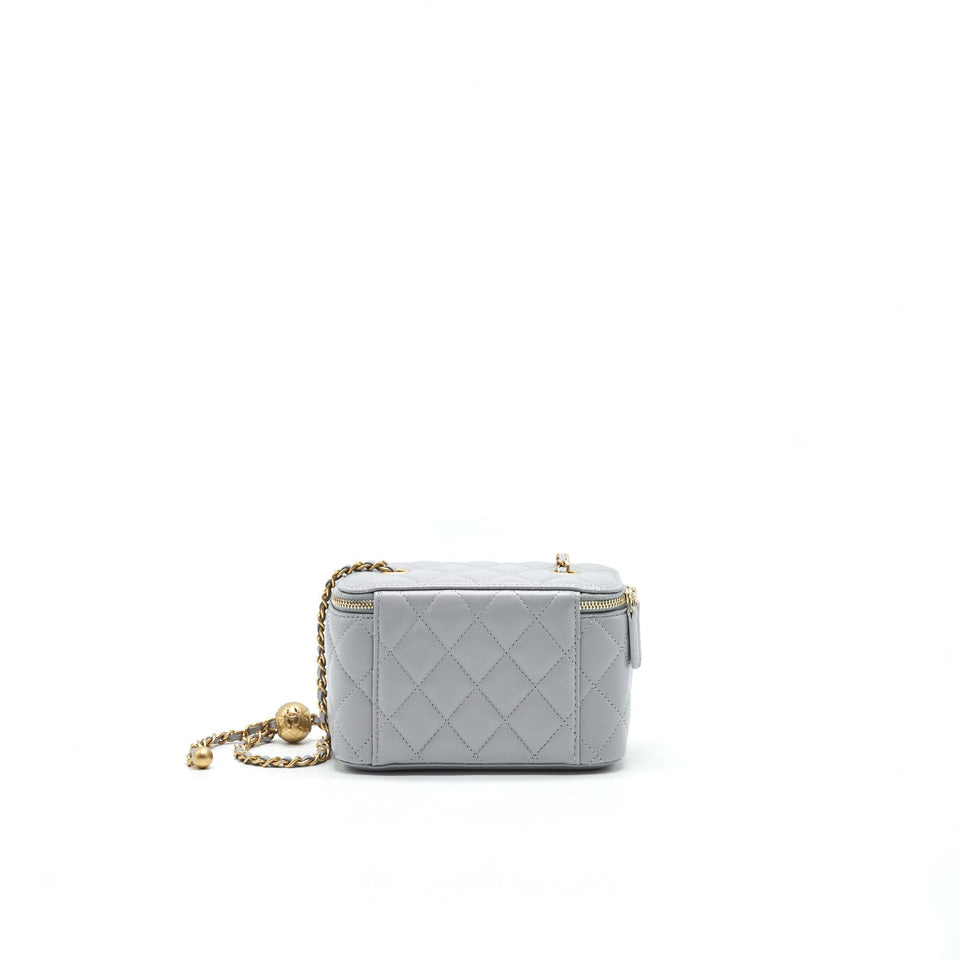 Chanel 21B Pearl Crush Long Vanity with Chain Light Grey