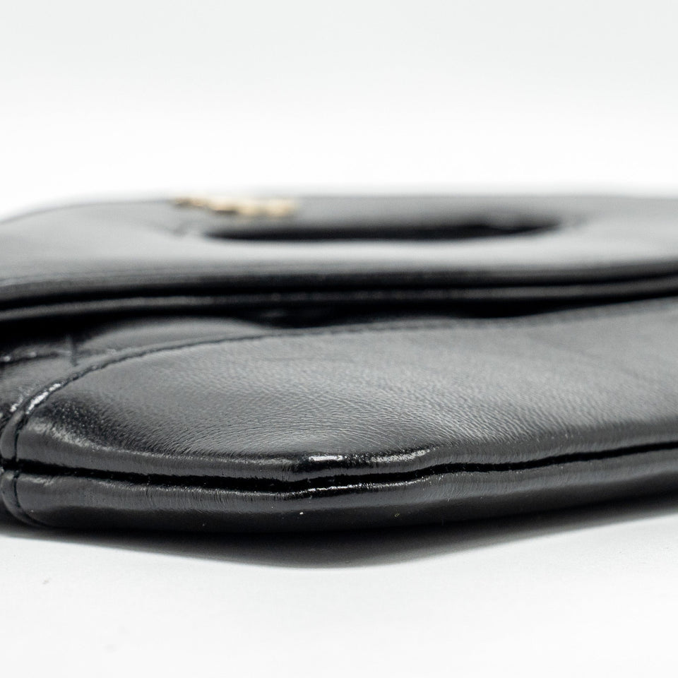 Chanel 24S Mini 31 Clutch Shiny lambskin Black L (Microchip)