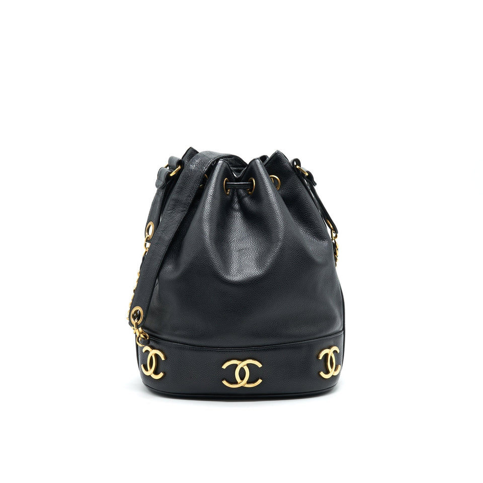 Chanel Vintage CC Logo Pearl Crush Caviar Bucket Bag Black