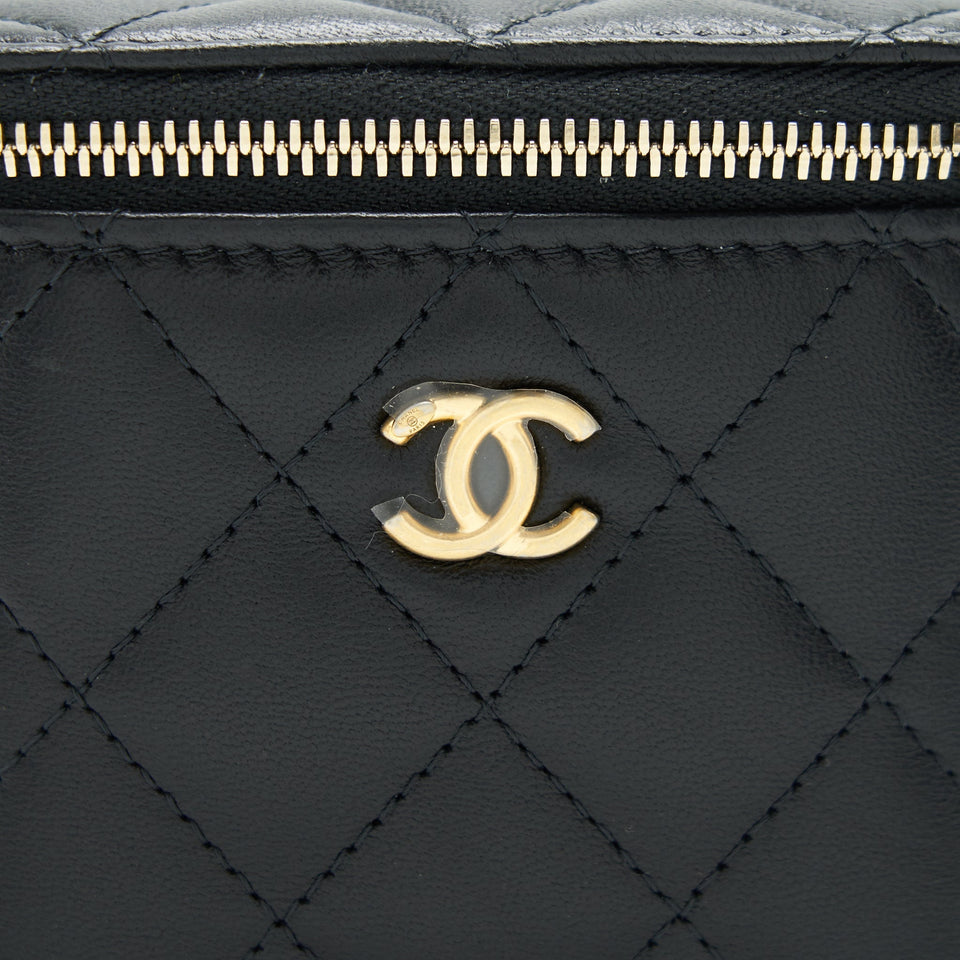 Chanel 22C Pearl Crush Mini Vanity With Chain Lambskin Black