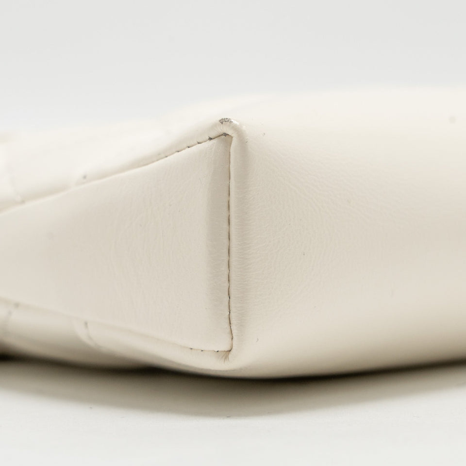 Chanel Mini 31 Clutch With Chain Shiny Lambskin White L (microchip)