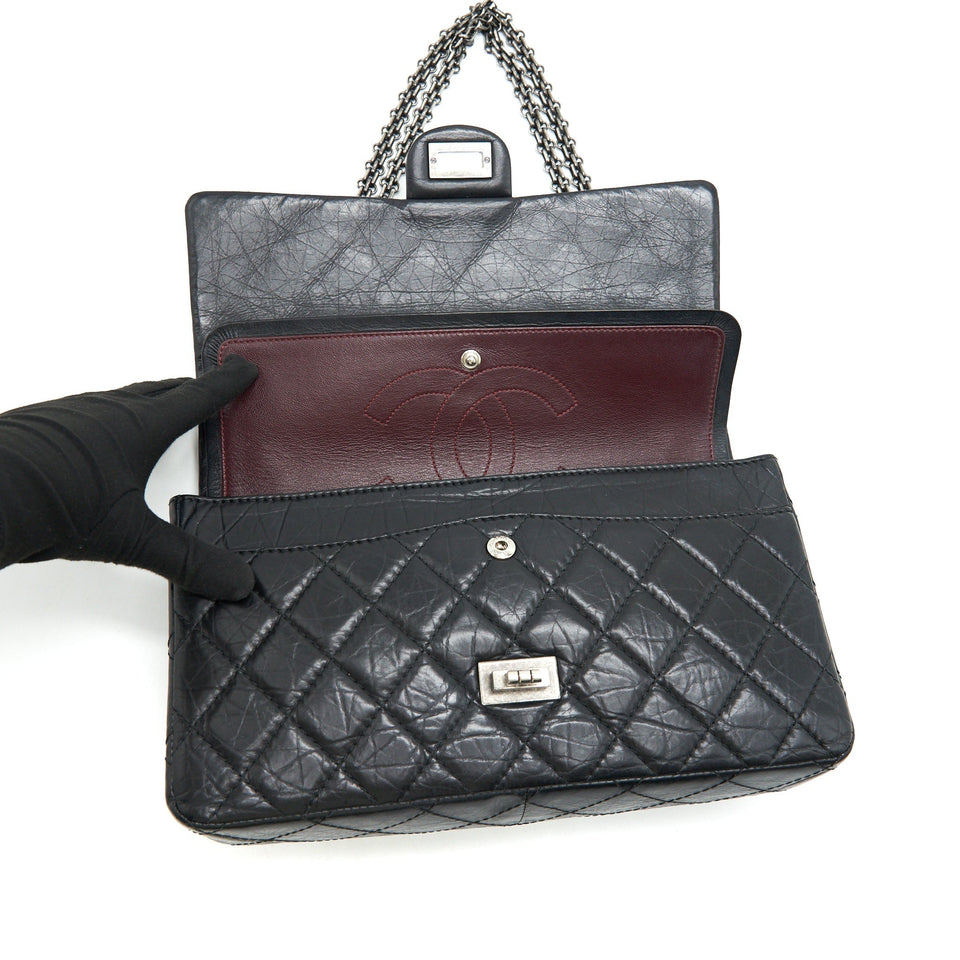 Chanel Reissue 226 in Black Ruthenium Silver Hardware