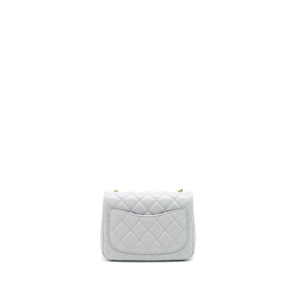 Chanel 21B Pearl Crush mini square Flap Bag grey