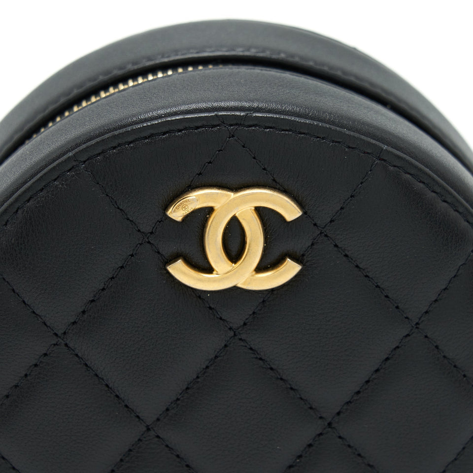 Chanel Pearl Round Clutch With Chain Calfskin Black