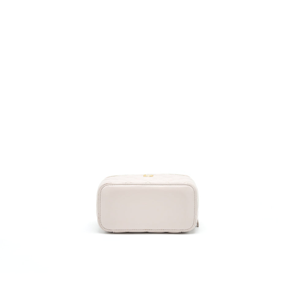 Chanel Pearl Crush Long Vanity On Chain Lambskin Light Purple