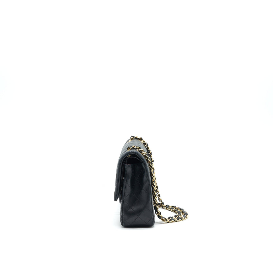 Chanel Classic Double Flap Bag Lambskin Medium Black  serial 19