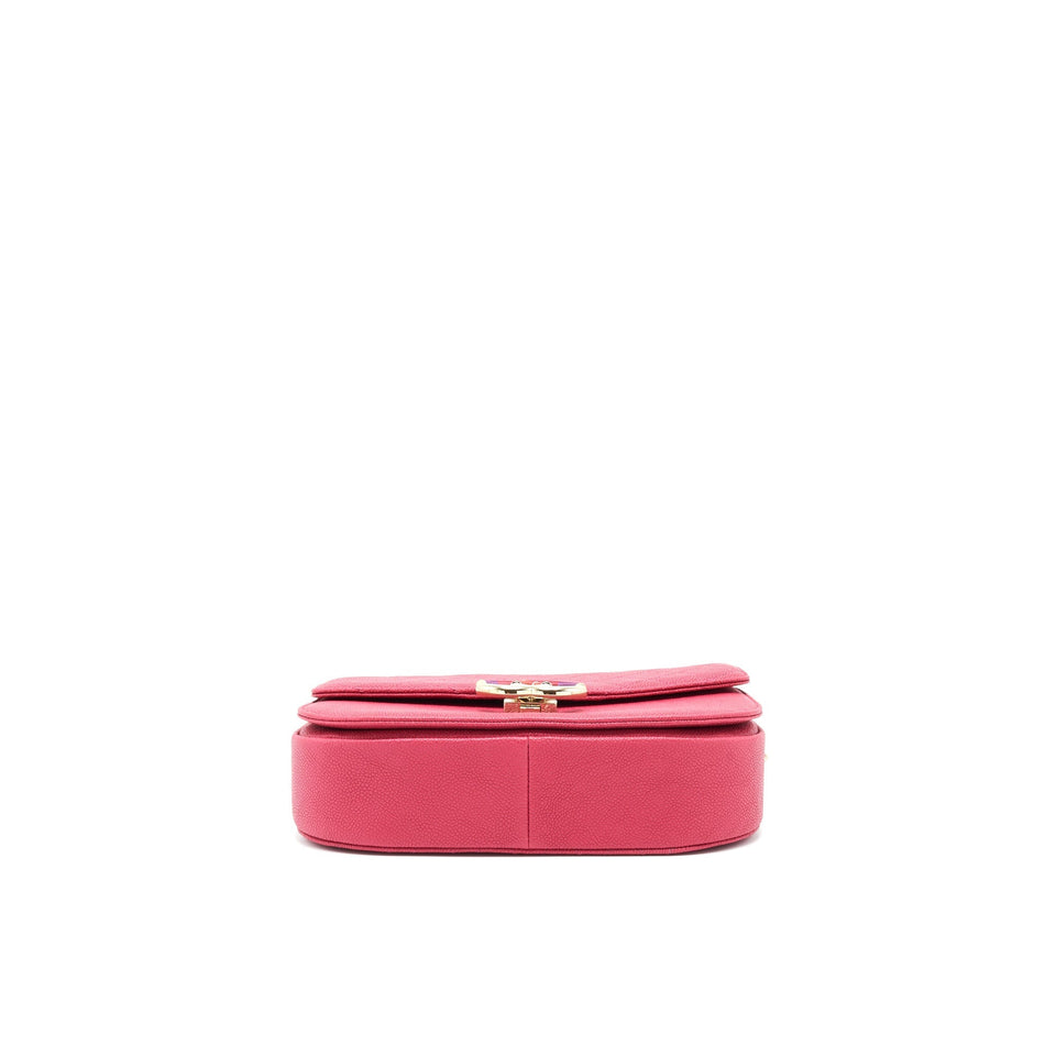 Chanel Messenger Crossbody Bag Caviar Red