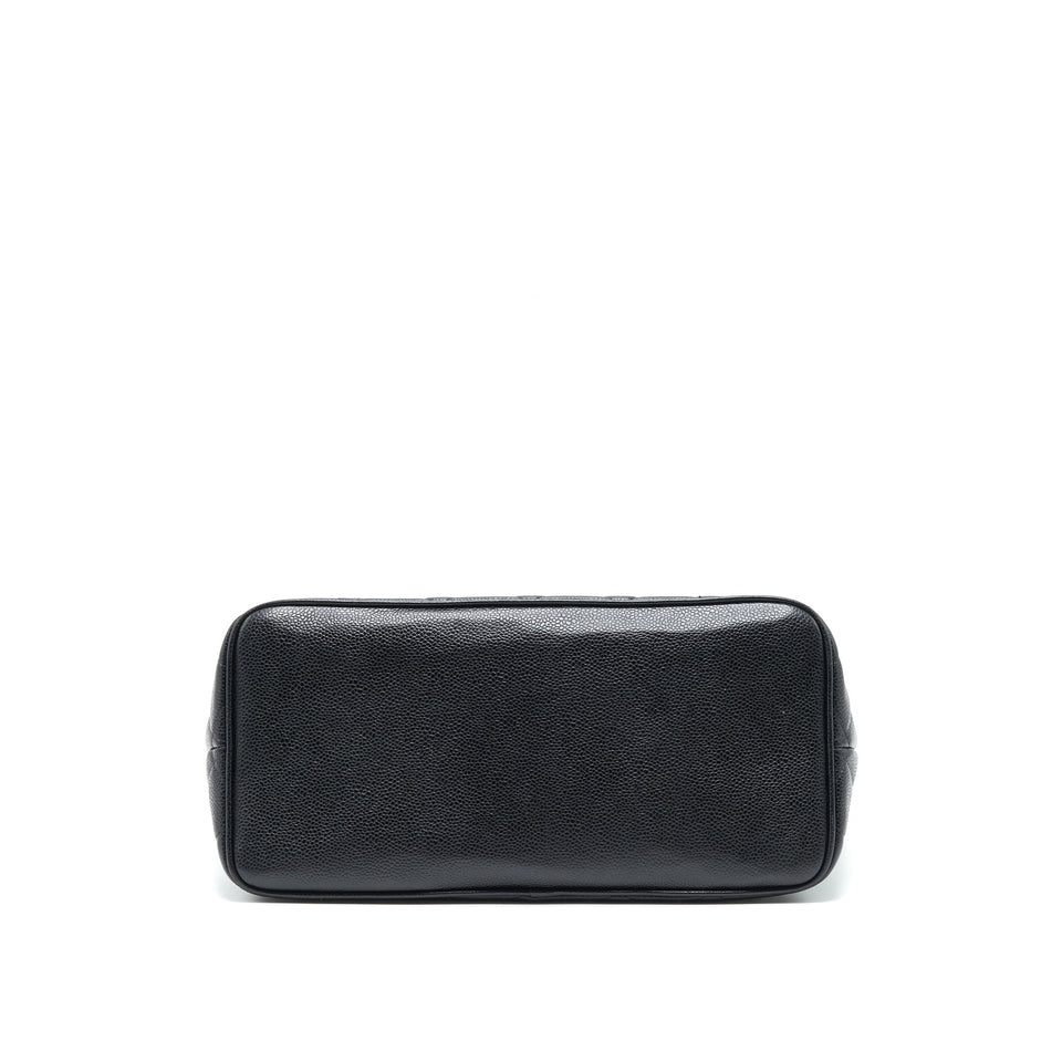Chanel Vintag Medallion Tote Bag Caviar Black