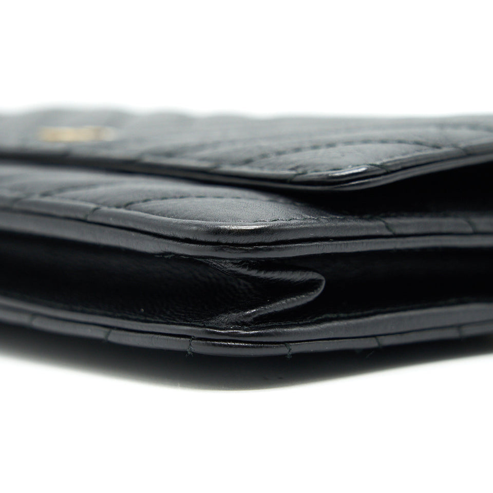 Chanel CHEVRON WALLET ON CHAIN BLACK  CALFSKIN