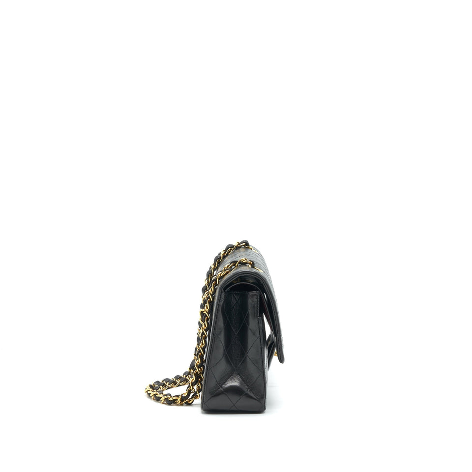 Chanel Vintage Classic Flap Medium in Black