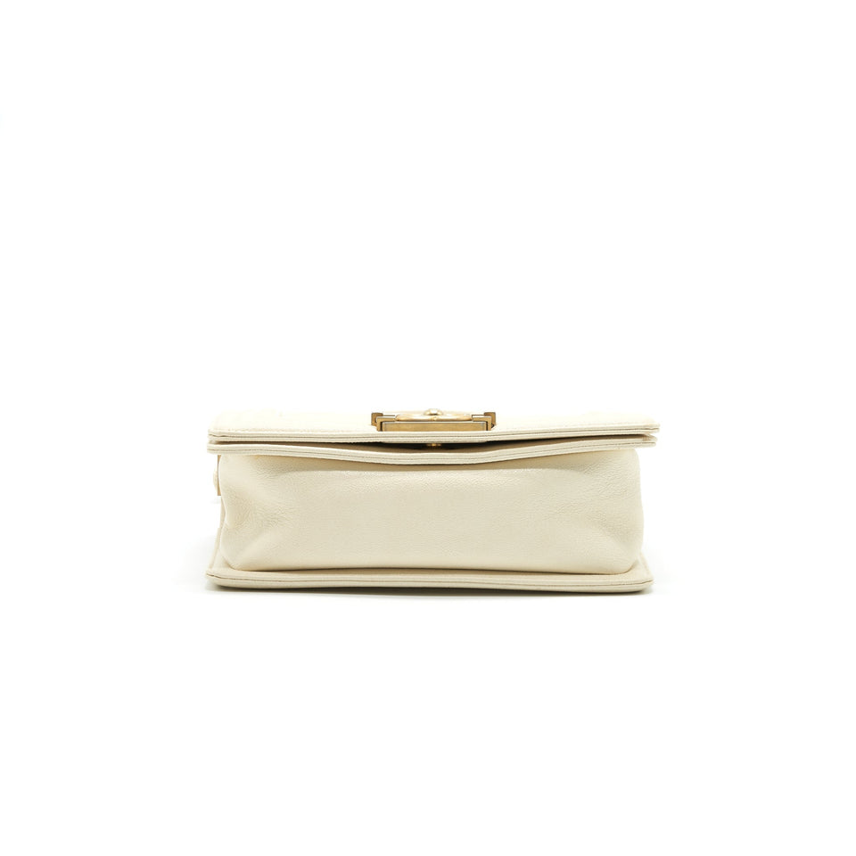 Chanel SMALL BOY BAG CAVIAR LEATHER  IN WHITE