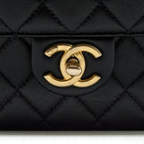 Chanel Limitation Pearl Flap Bag Goatskin Black