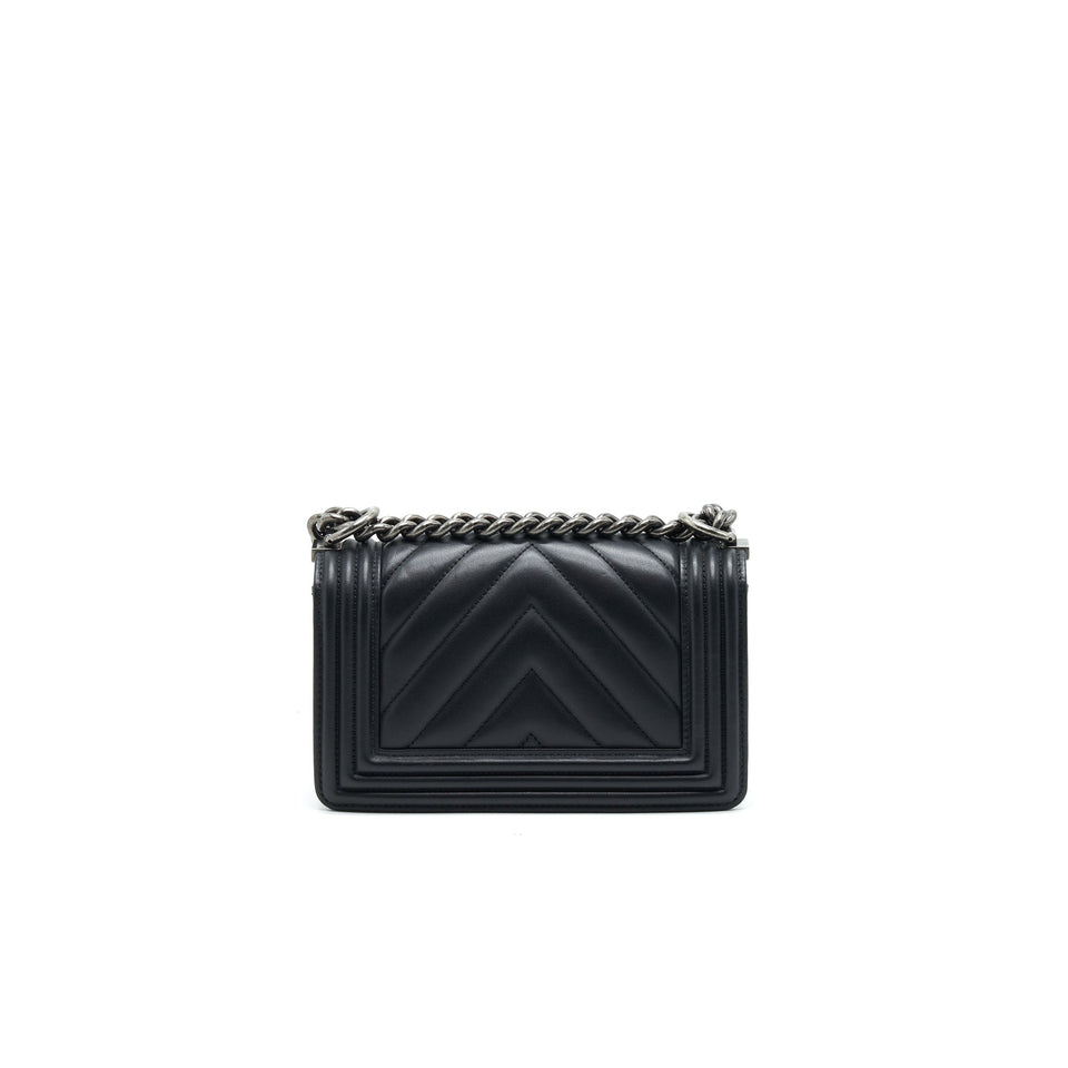 Chanel Small Chevron Leboy Bag Calfskin Black With