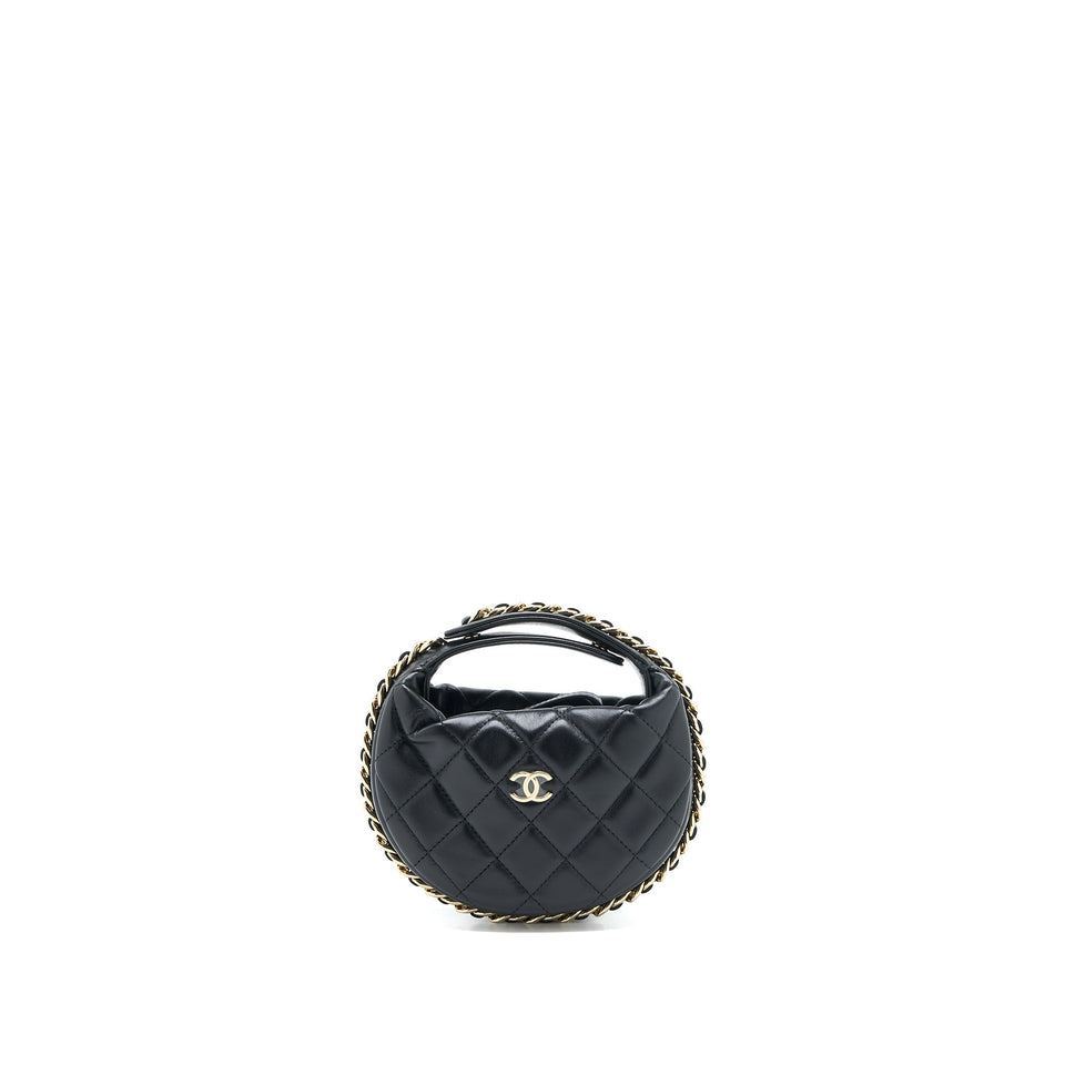 Chanel 23C Round Clutch Lambskin Black L (Microchip)