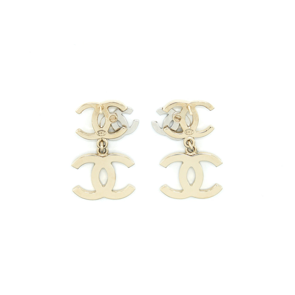 Chanel Logos Earrings With Pearls And Crystal L