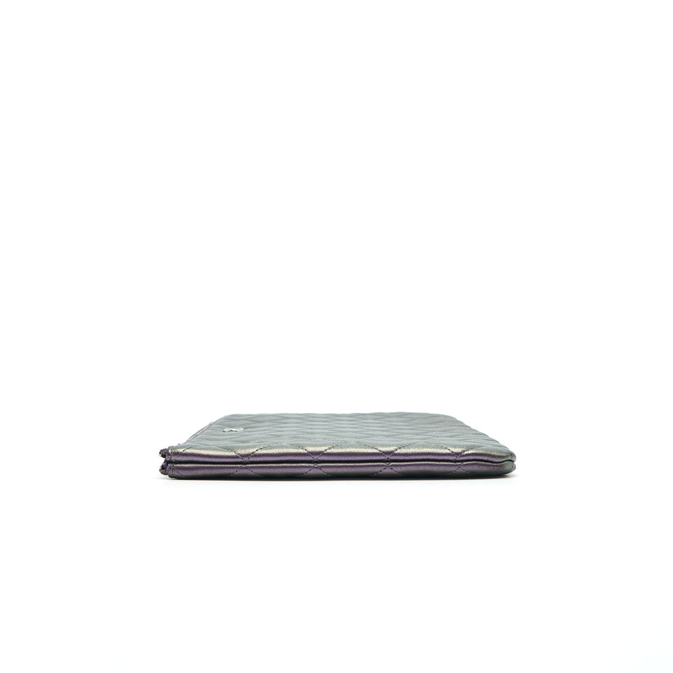 Chanel Quilted Leather Clutch Bag in Metallic Purple
