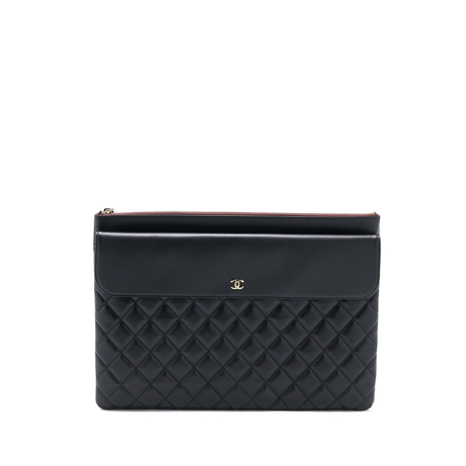 Chanel Quilted Zip and Flap Pouch/Clutch Large Model Lambskin Black L