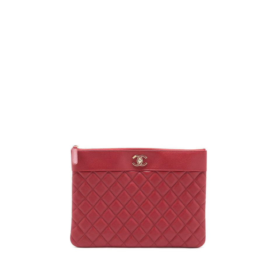 Chanel CC Logo Quilted Zip Pouch/Clutch Calfskin Red
