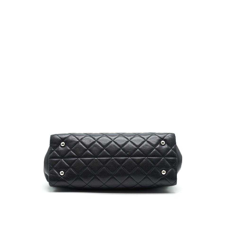Chanel QUILTED LEATHER TOTE BAG WITH CHAIN IN CARVIAR BLACK