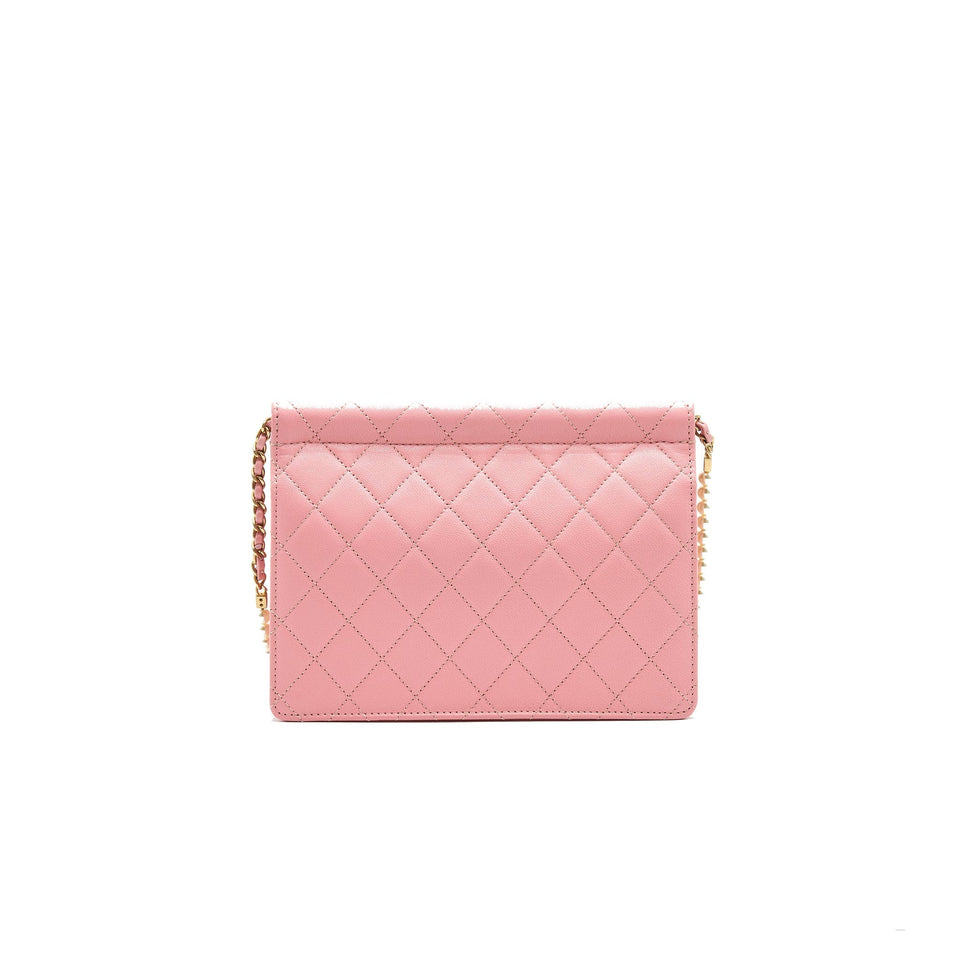 Chanel quilted Pearl Chain Goat Skin flap Bag PINK