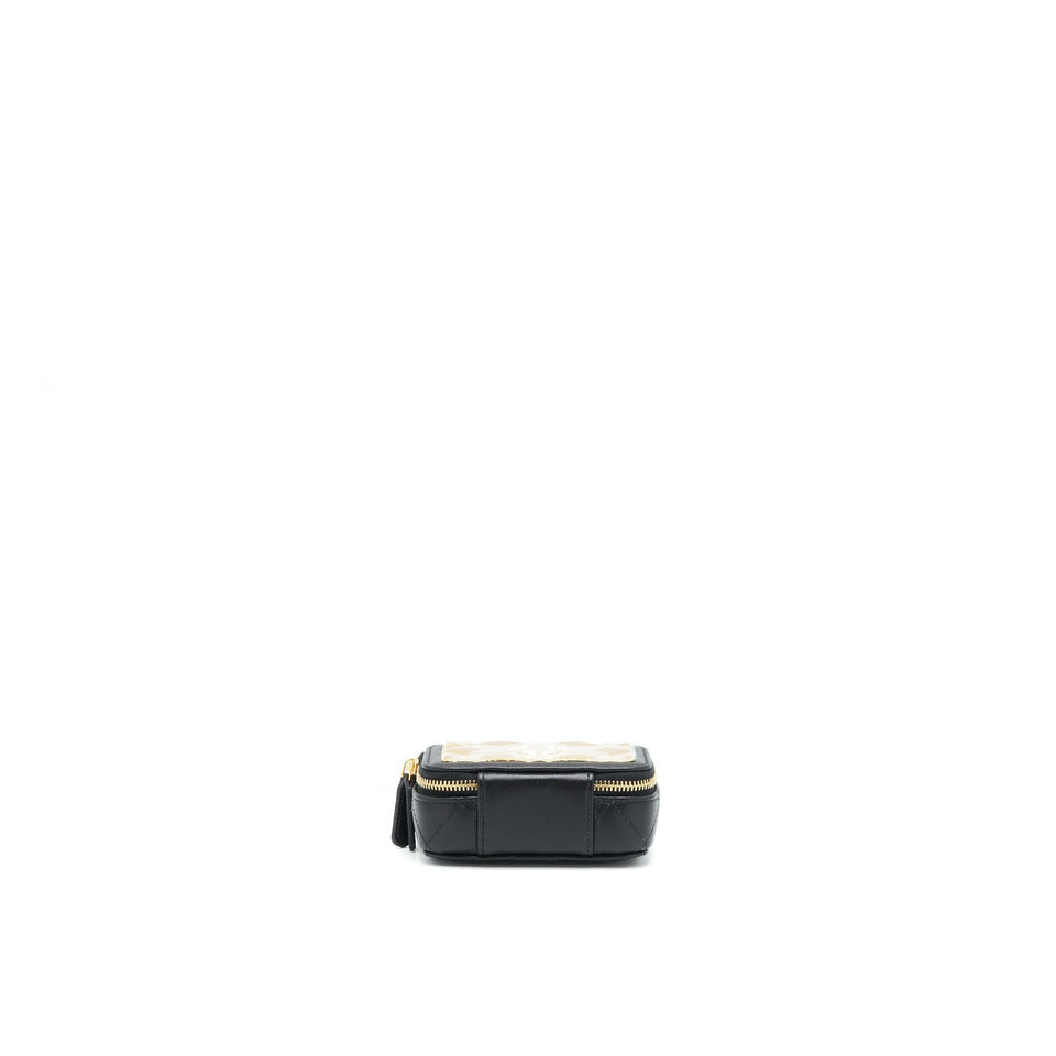 Chanel 21K Mini Clutch With Chain Black
