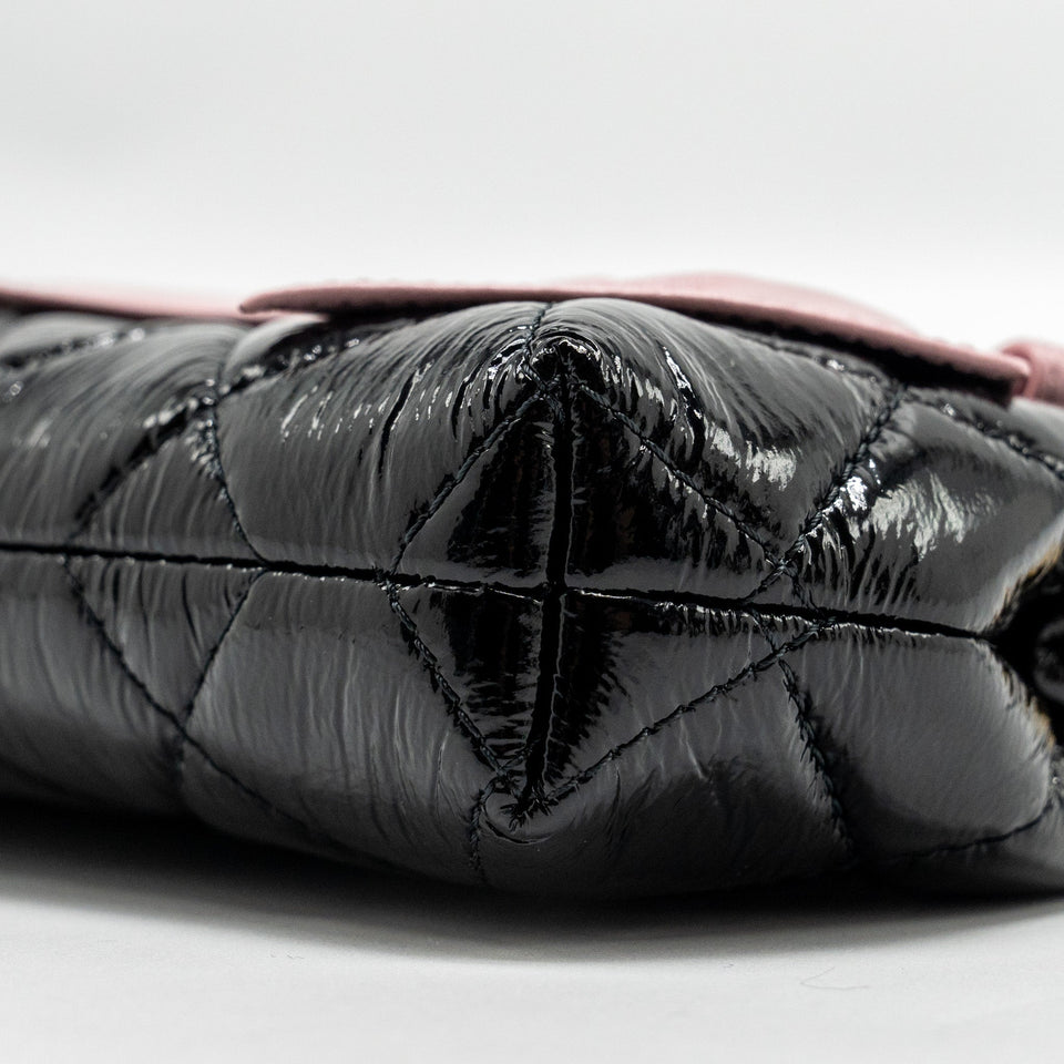 Chanel 24A Bowknot Clutch With Chain Patent Crumpled lambskin/Shiny Lambskin Black/Pink  (Microchip)