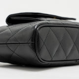 Chanel fold flap vanity clutch with chain caviar black