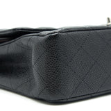 Chanel MEDIUM CLASSIC DOUBLE FLAP CAVIER