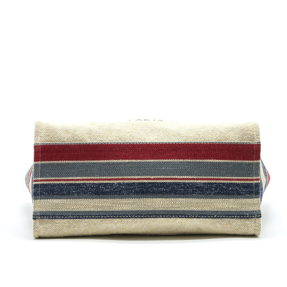 Chanel Deauville Tote in Canvas Multicolored