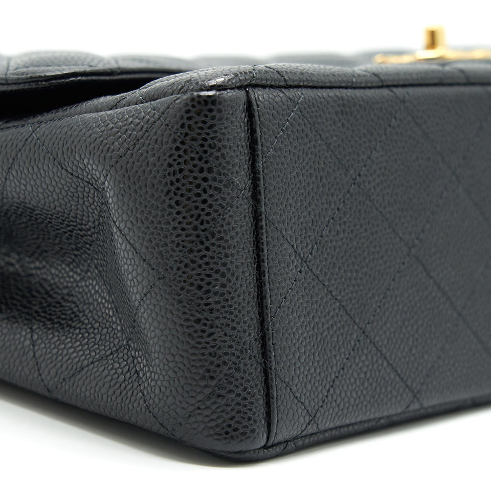 Chanel Maxi Classic double Flap Black Caviar