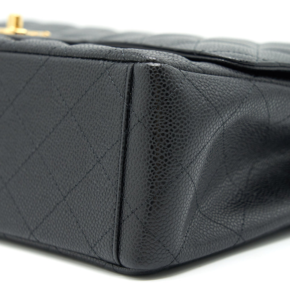 Chanel Maxi Classic double Flap Black Caviar
