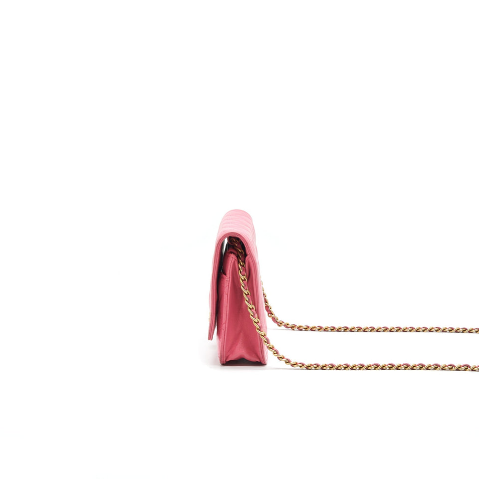 Chanel Boy Wallet on Chain Pink