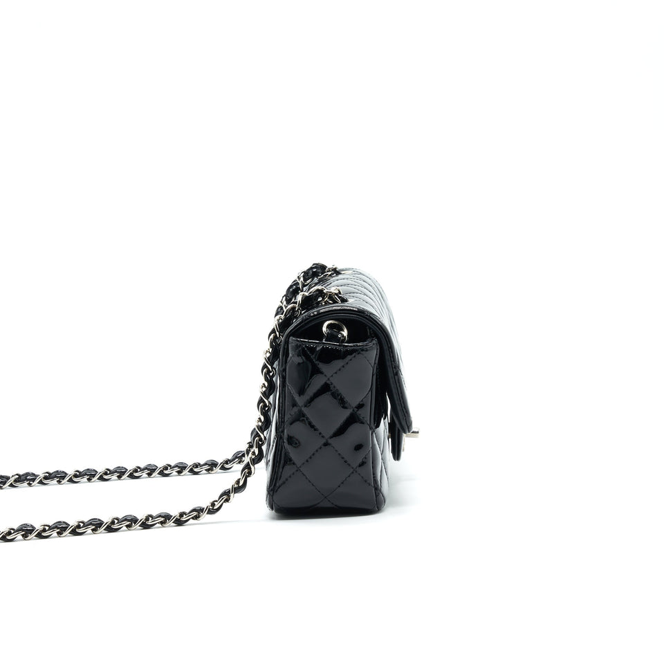 Chanel Mini Rectangular Flap bag Patent Leather Black