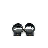 Chanel size37 Leather and pearl sandal black