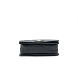 Chanel Medium boy Chanel Bag Caviar Black ruthenium hardware