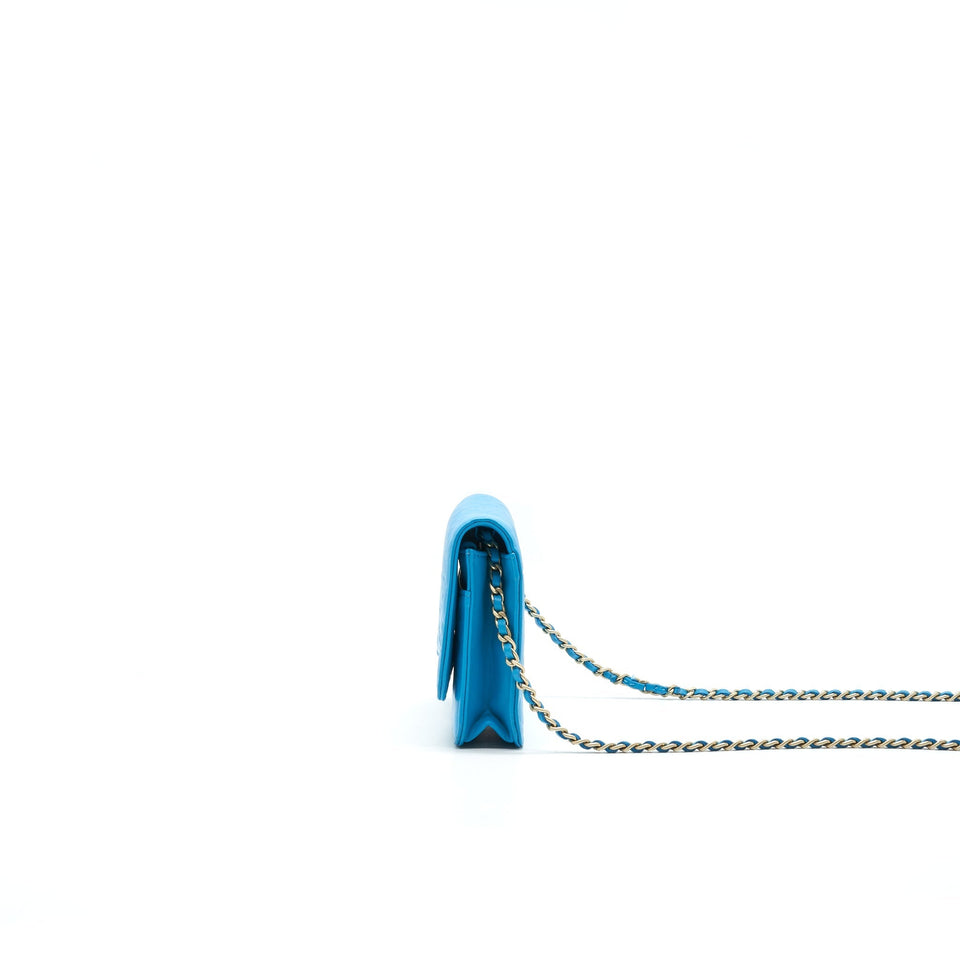 Chanel Camelia Wallet on Chain lambskin Blue