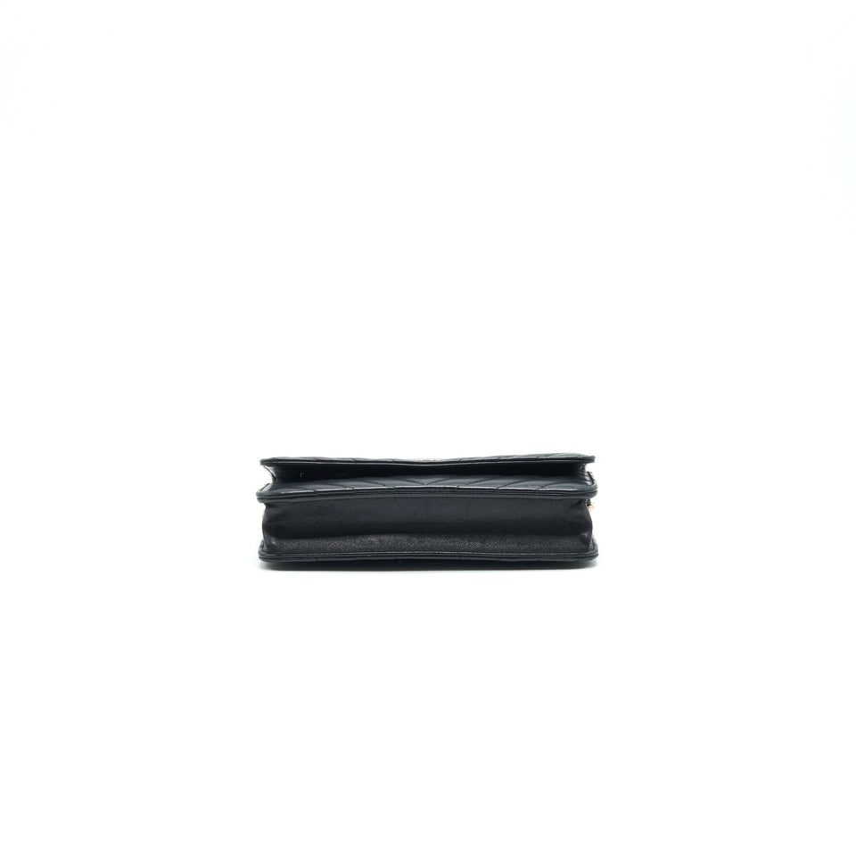 Chanel CHEVRON WALLET ON CHAIN LAMBSKIN BLACK WITH